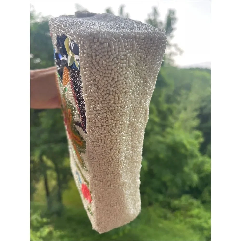 No Brand cream beaded